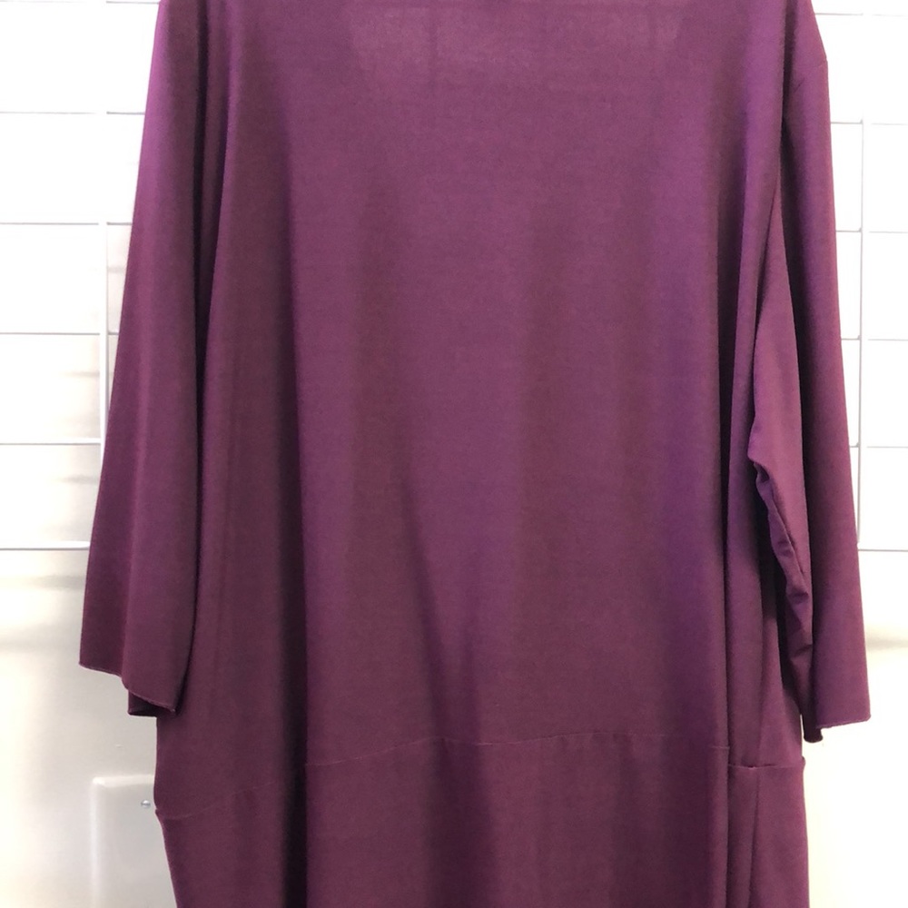 Women’s Plus Size Top - Picture 8 of 8